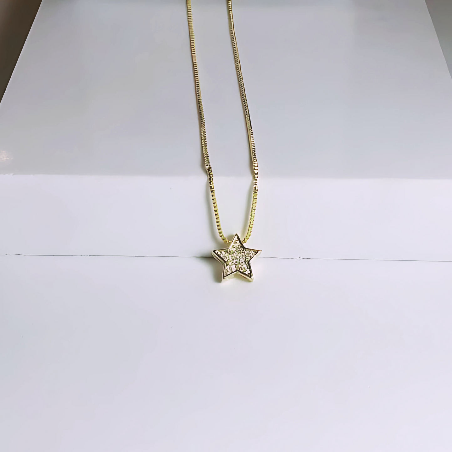 Cadena Estrellita Brillante - Baño de Oro 18k